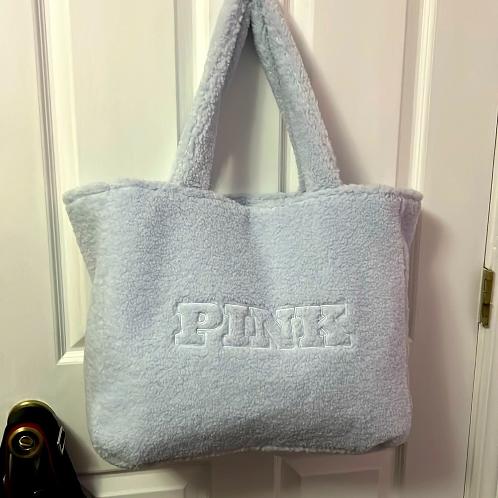 Pink tote bag in baby blue